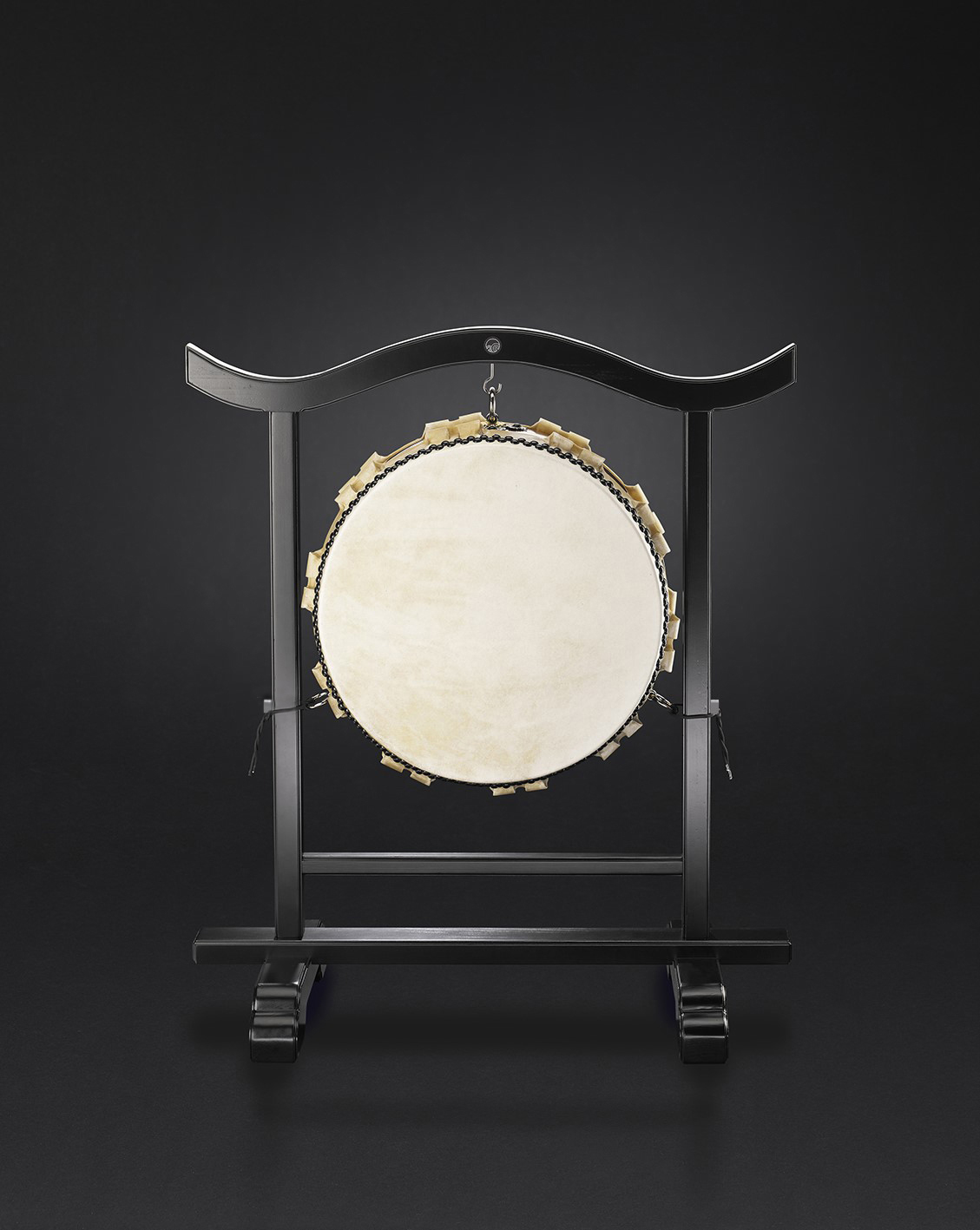 Hira-Daiko hq Ø48cm/h.25cm (695€) with temple stand (325€)